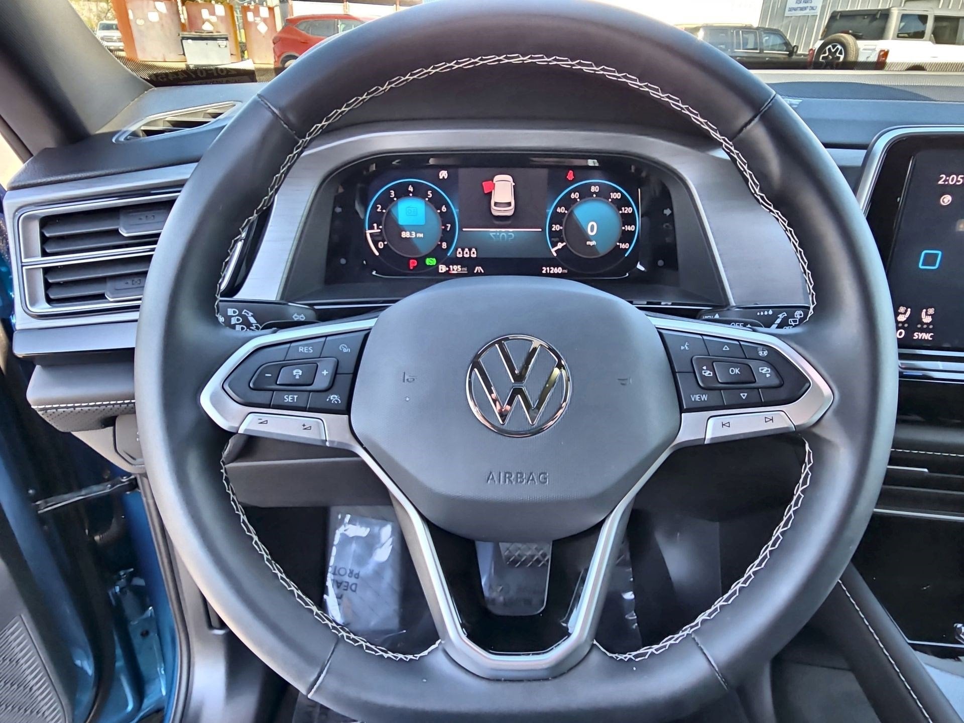 2024 Volkswagen Atlas Cross Sport 2.0T SE w/Technology