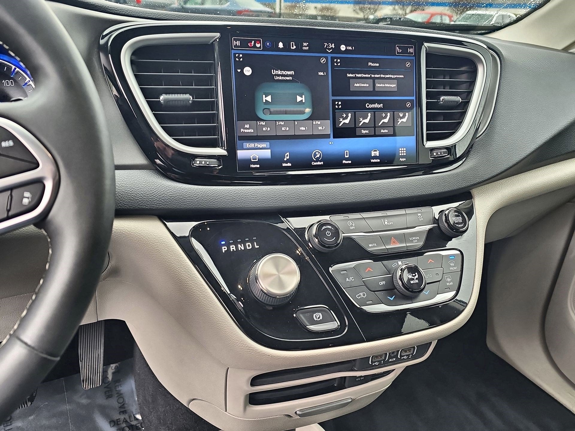 2022 Chrysler Pacifica Touring L