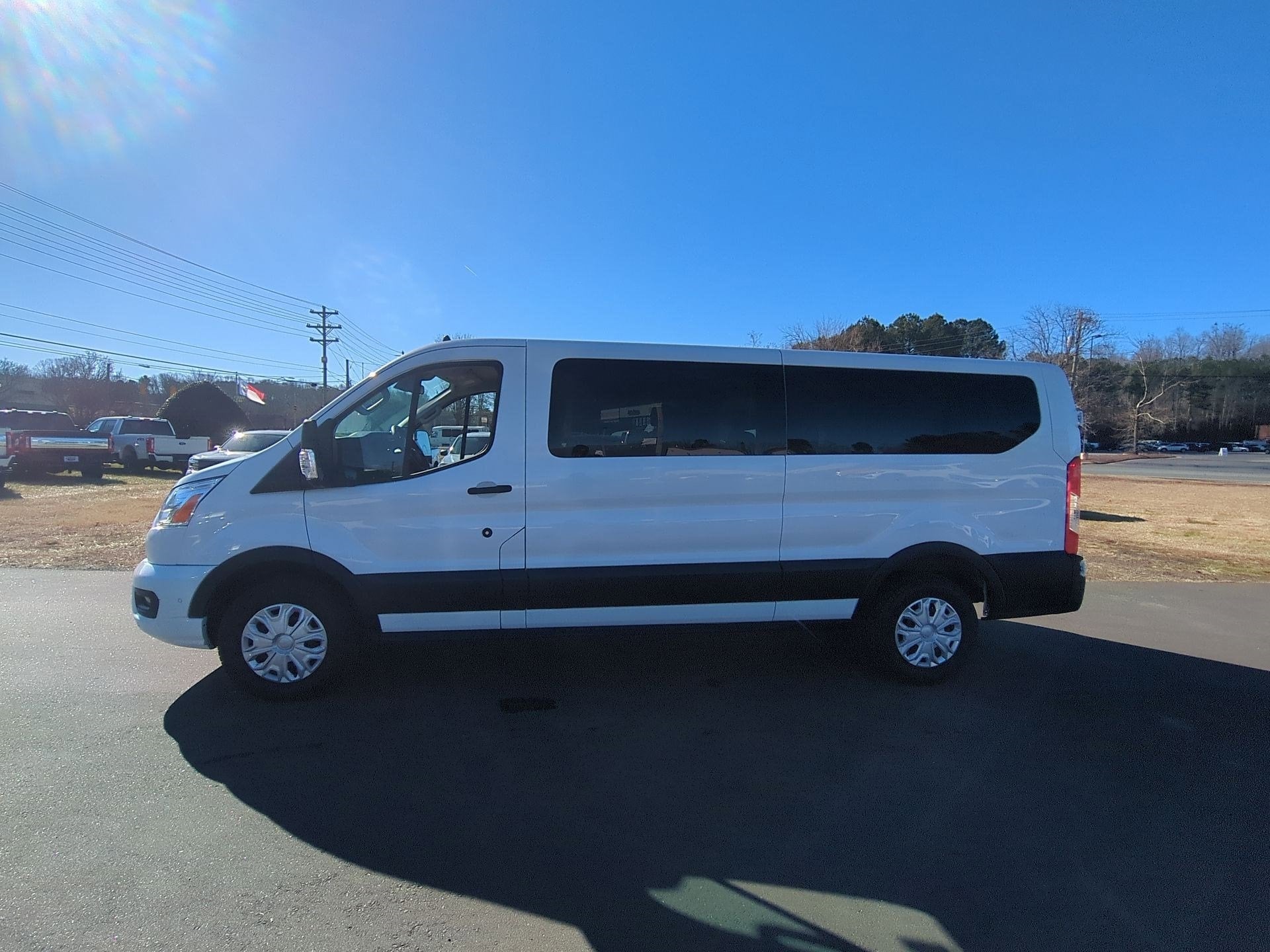 2022 Ford Transit Passenger Wagon XLT