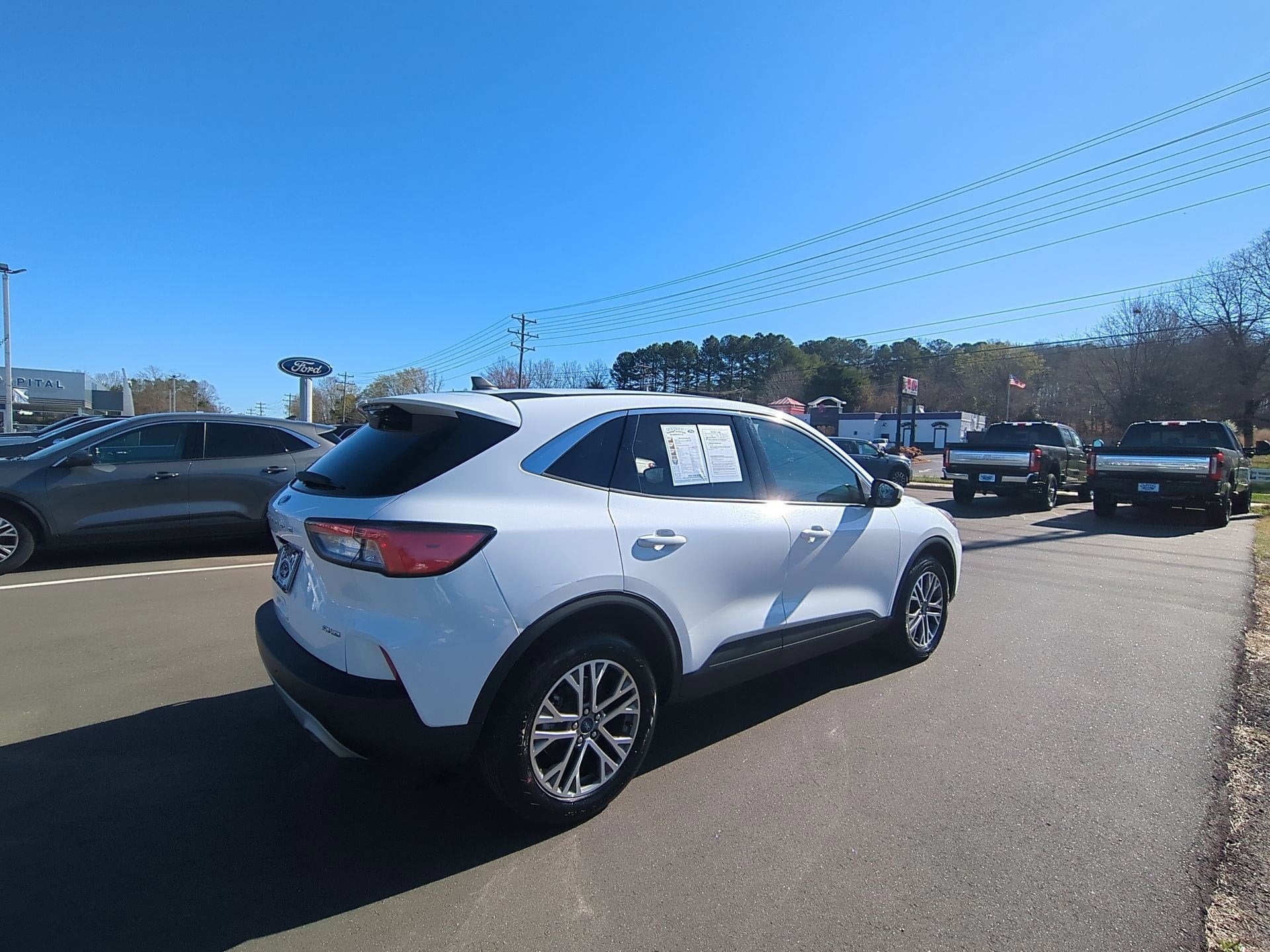 2022 Ford Escape SEL