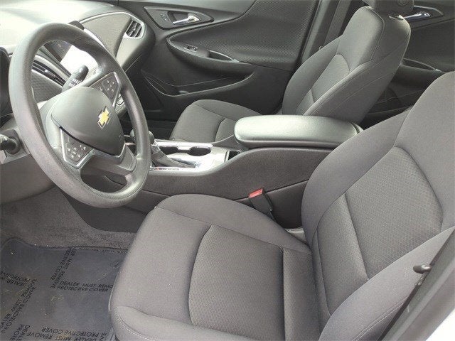 2022 Chevrolet Malibu LS