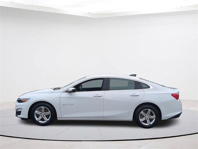 2022 Chevrolet Malibu LS
