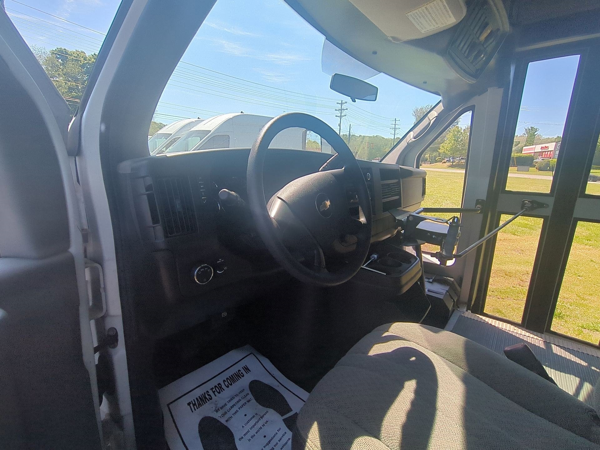 2011 Chevrolet Express Commercial Cutaway Work Van