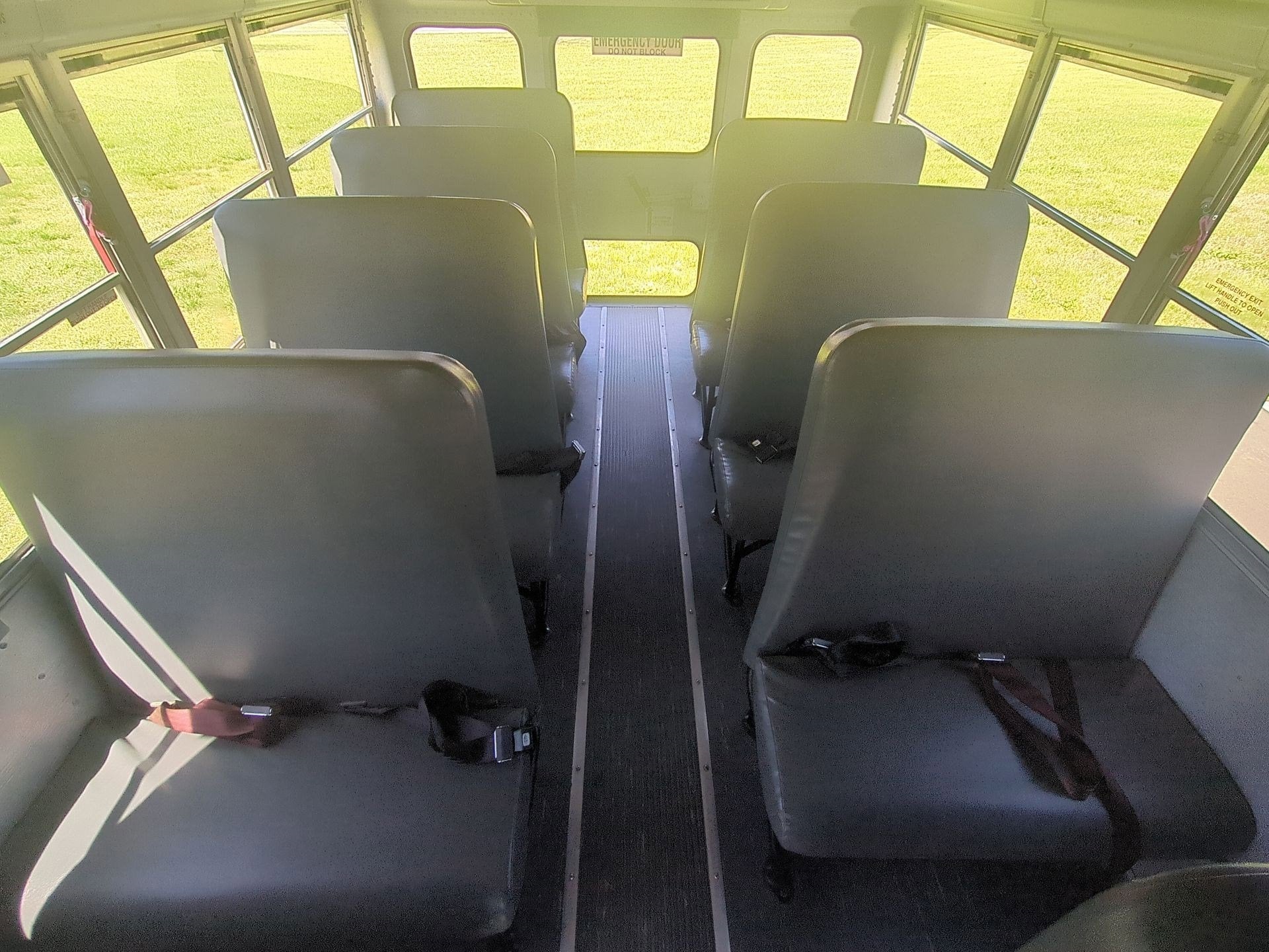 2011 Chevrolet Express Commercial Cutaway Work Van