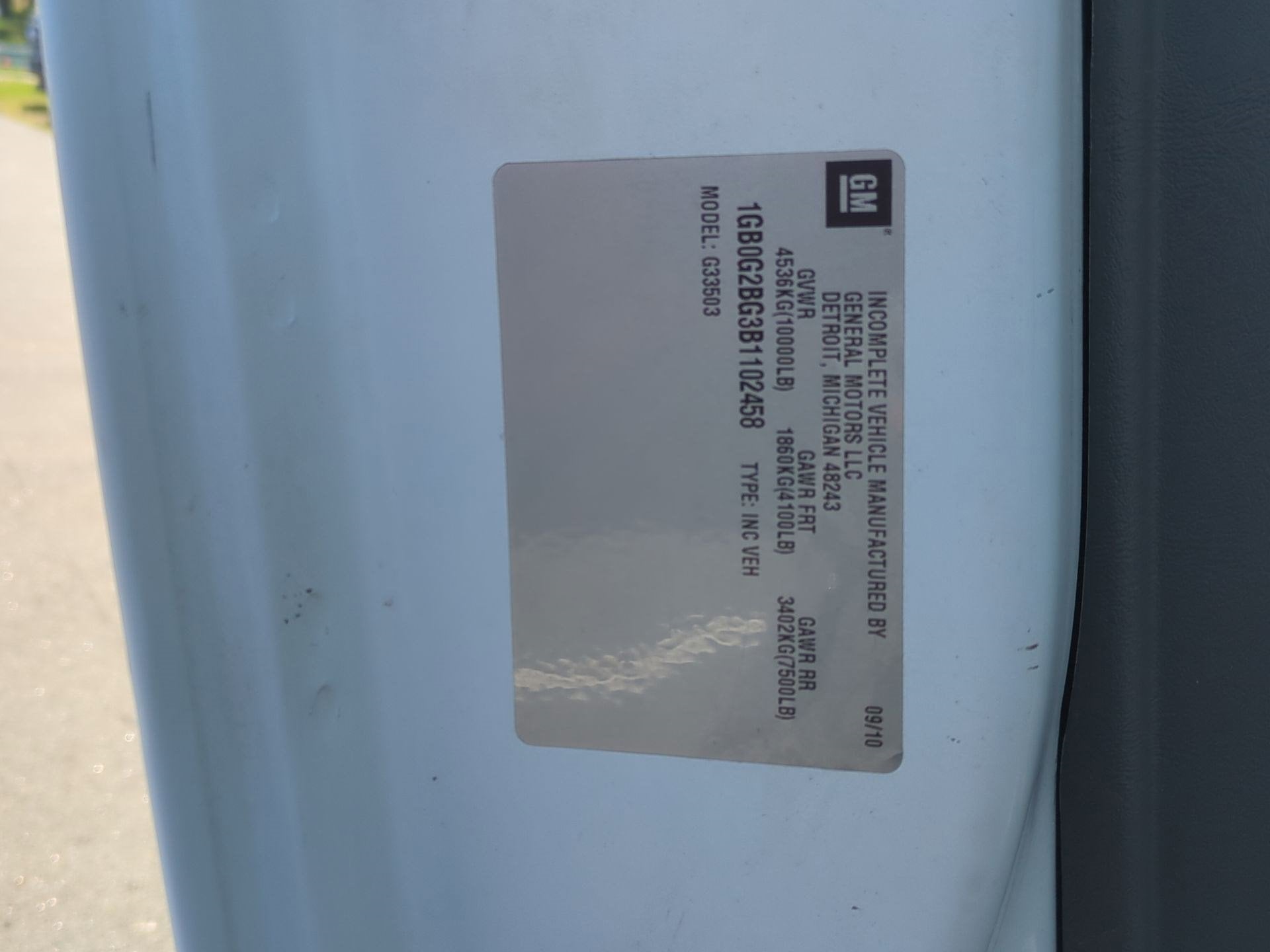 2011 Chevrolet Express Commercial Cutaway Work Van