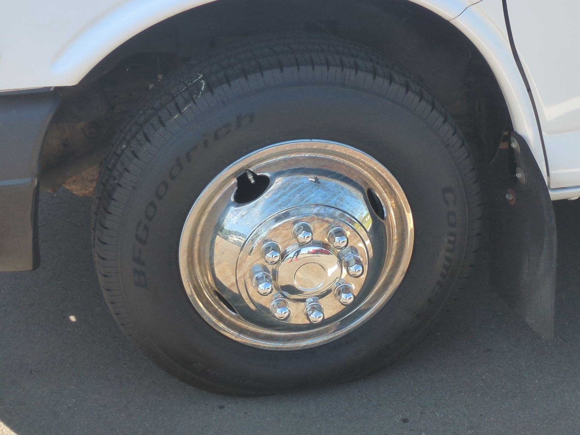 2011 Chevrolet Express Commercial Cutaway Work Van