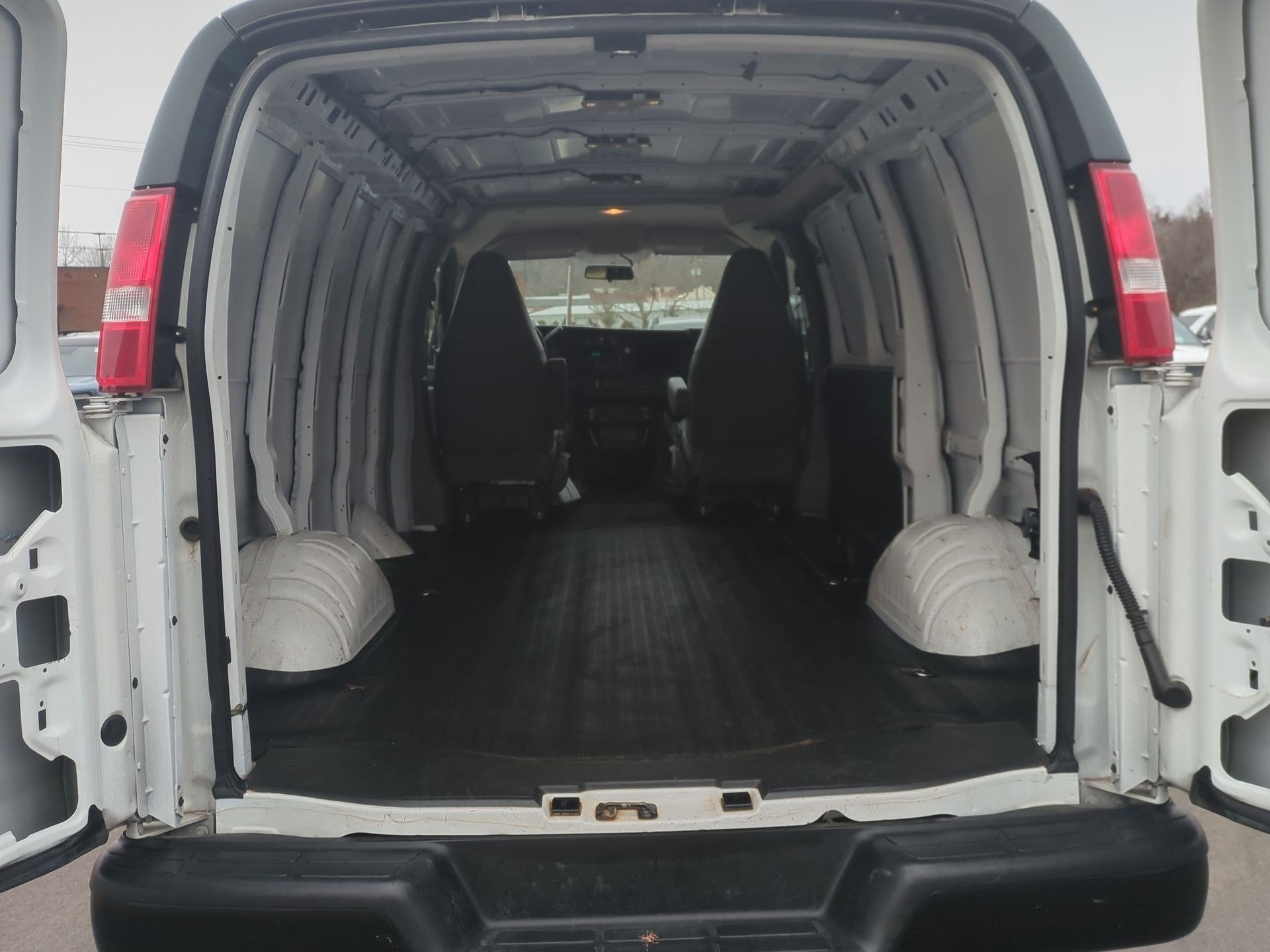 2023 Chevrolet Express Cargo Van Work Van