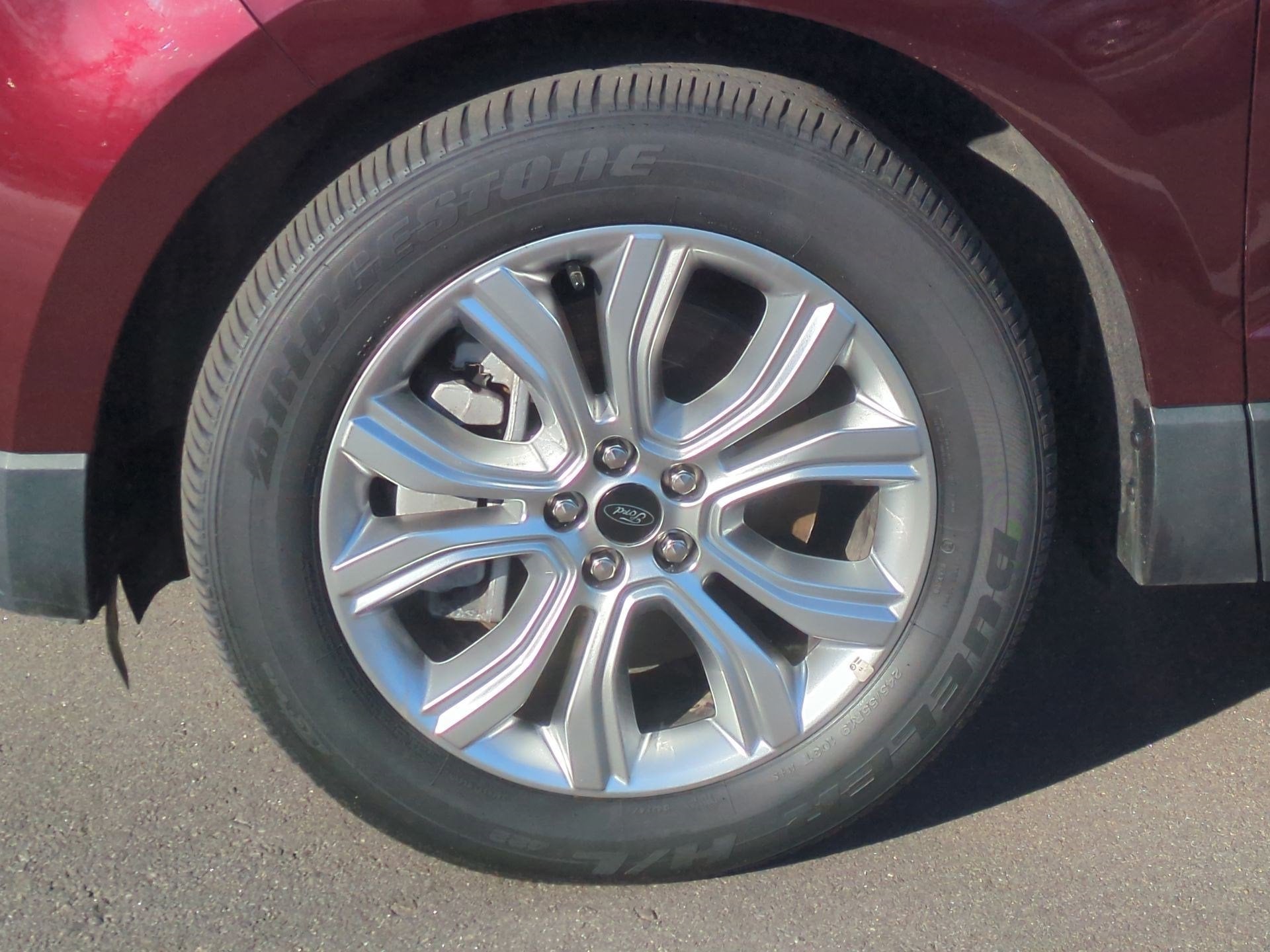 2024 Ford Edge Titanium