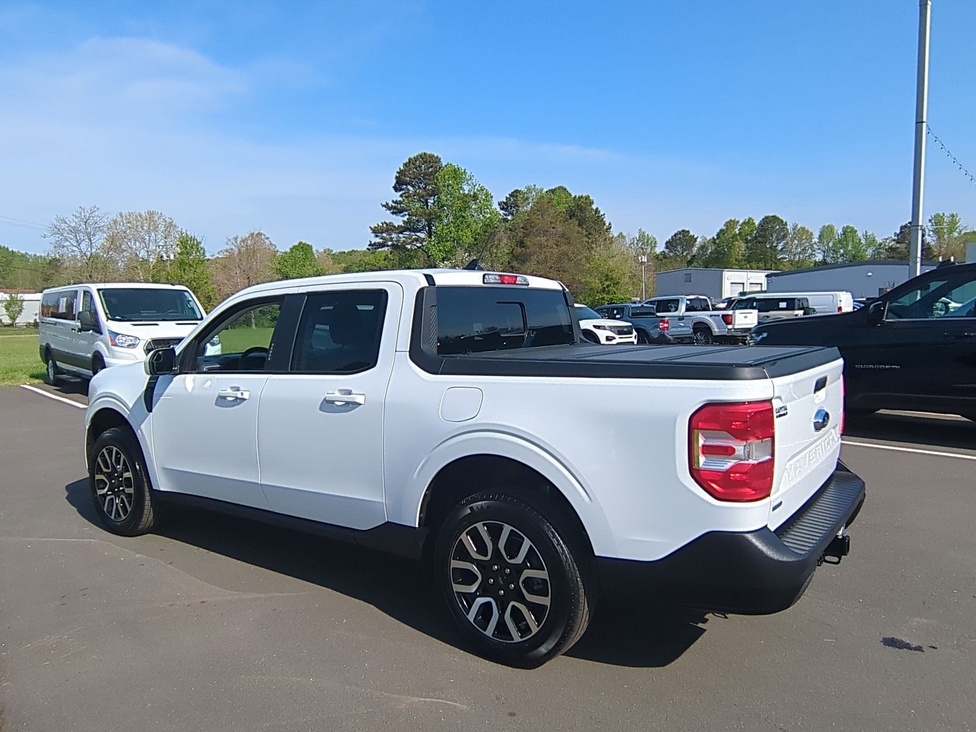 2023 Ford Maverick LARIAT