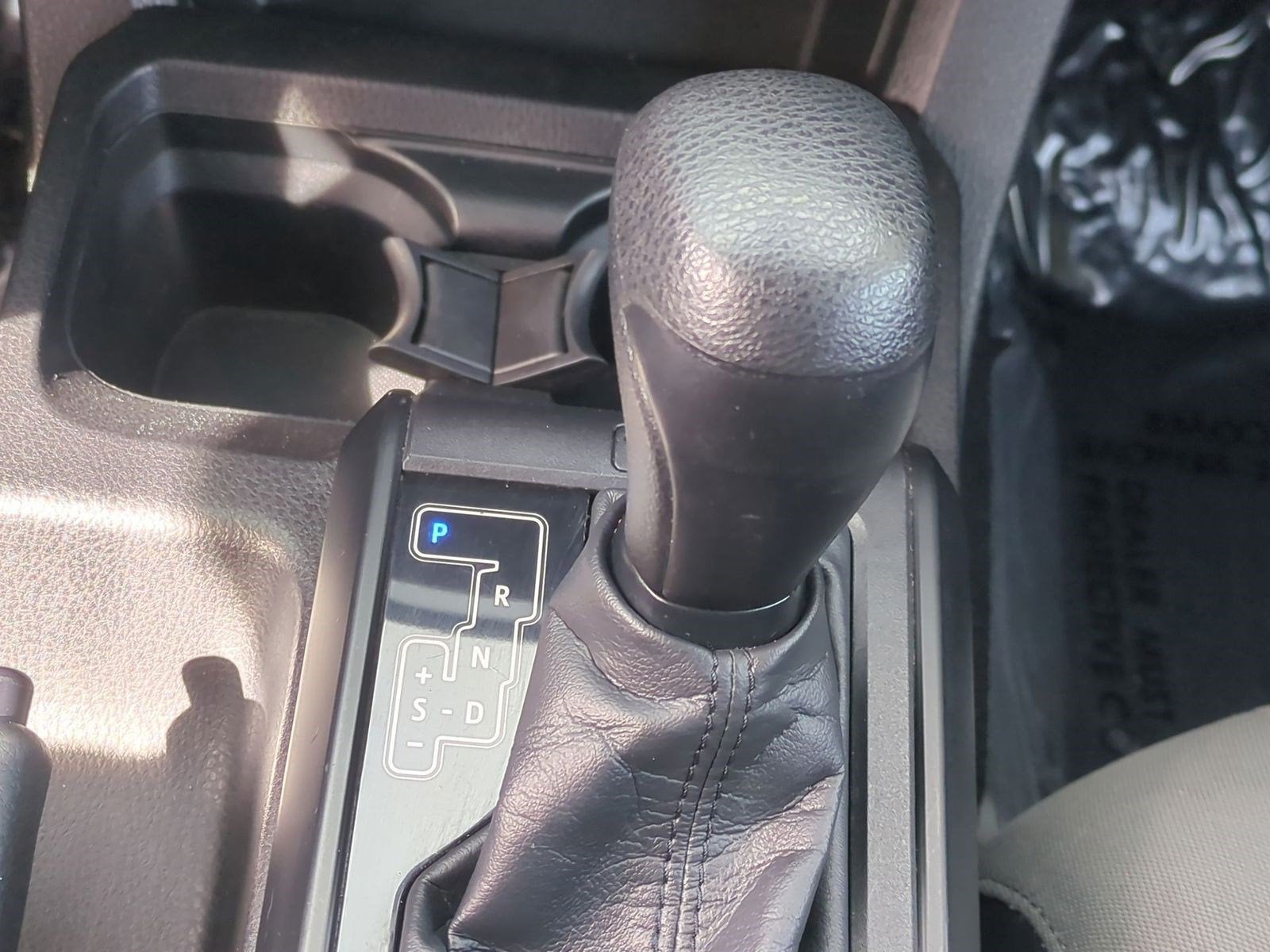 2022 Toyota Tacoma 2WD SR