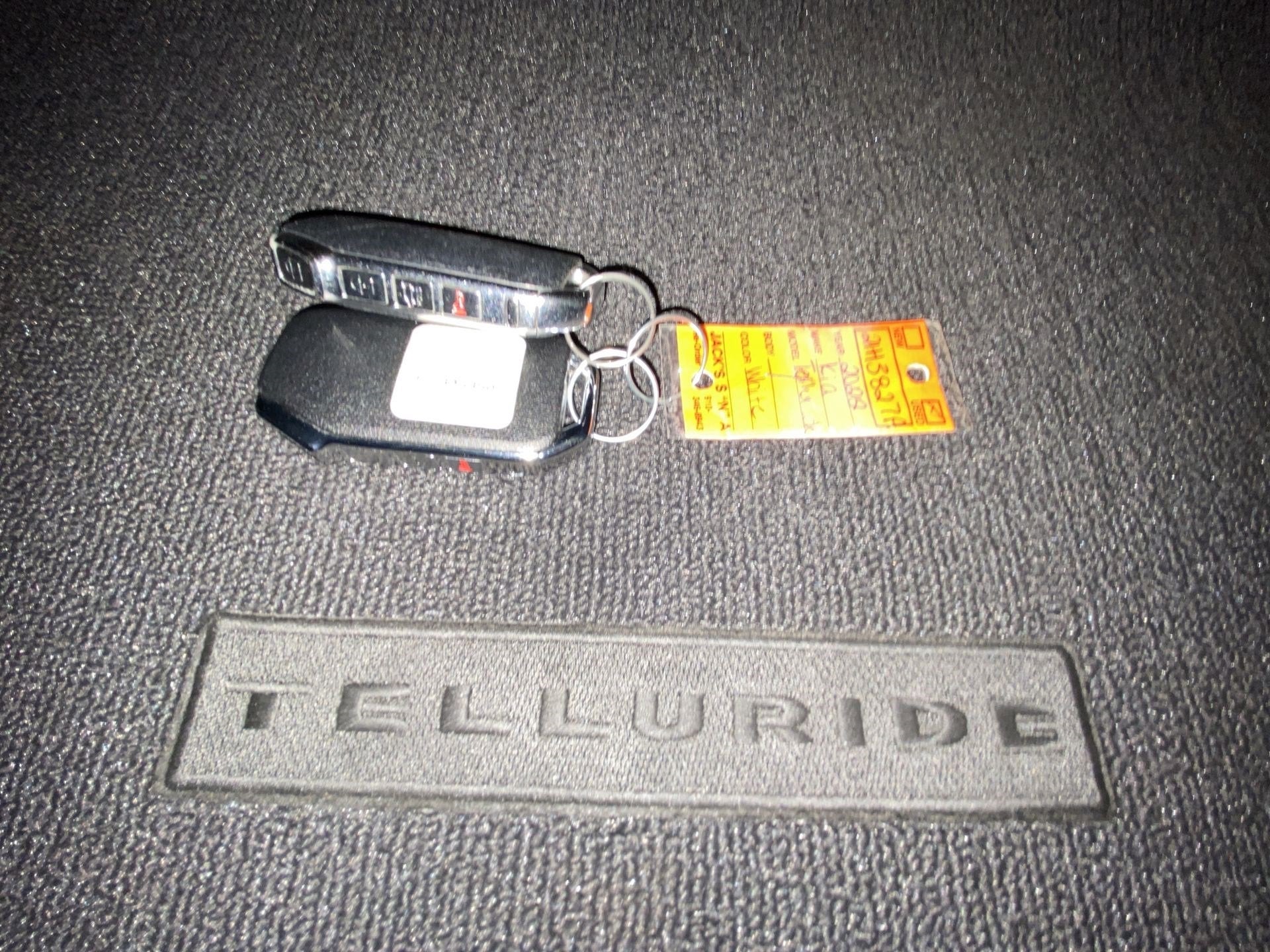 2022 Kia Telluride LX