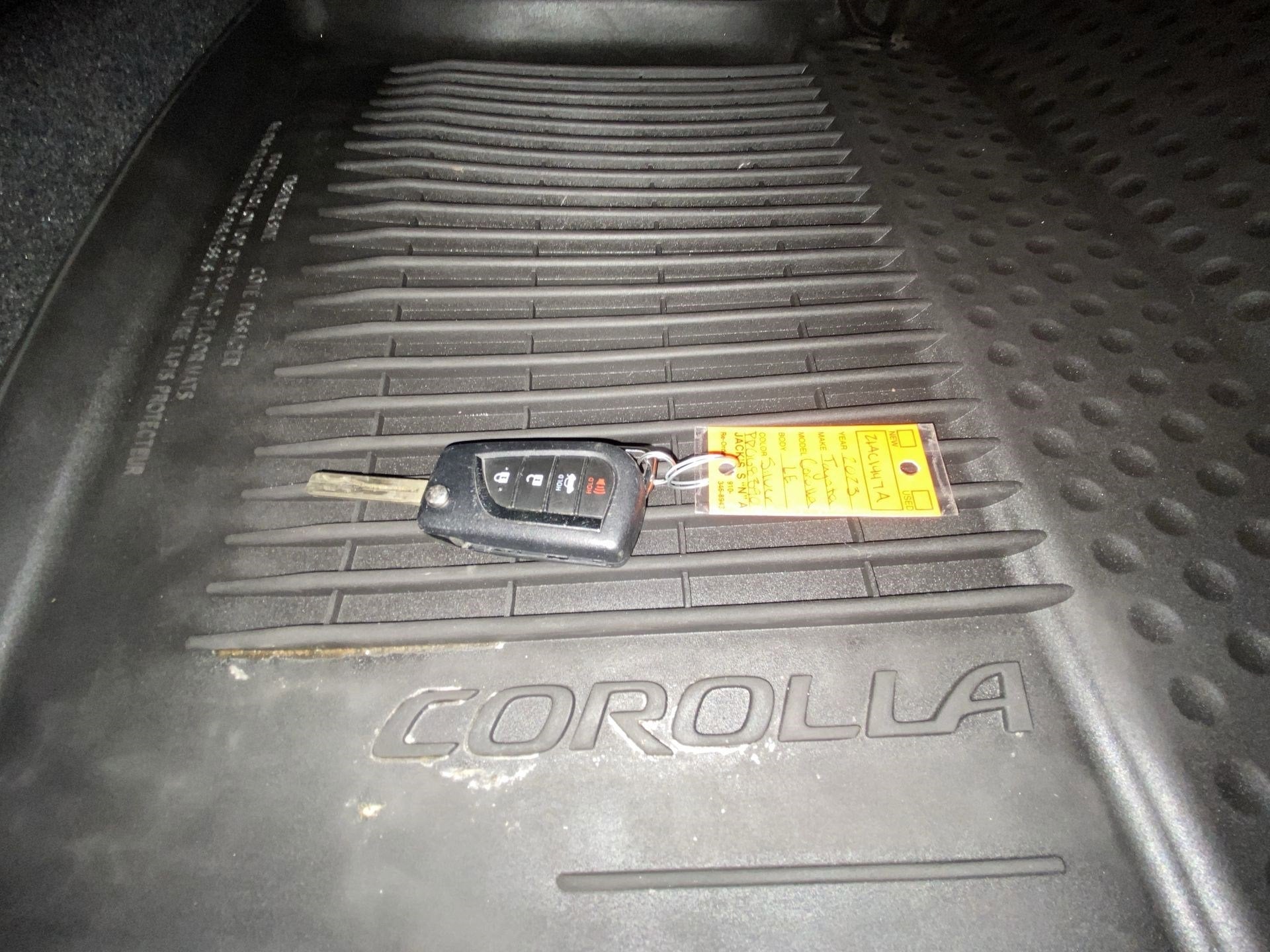 2023 Toyota Corolla LE