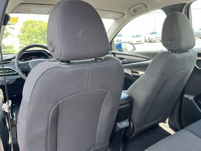 2023 Chevrolet Bolt EUV LT