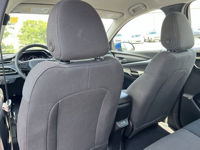 2023 Chevrolet Bolt EUV LT