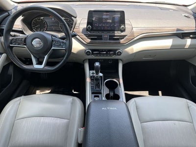 2020 Nissan Altima 2.5 Platinum