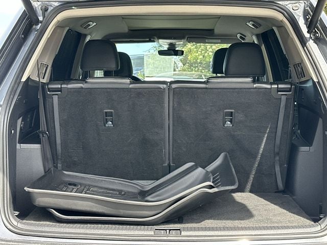 2022 Volkswagen Atlas 3.6L V6 SEL Premium R-Line