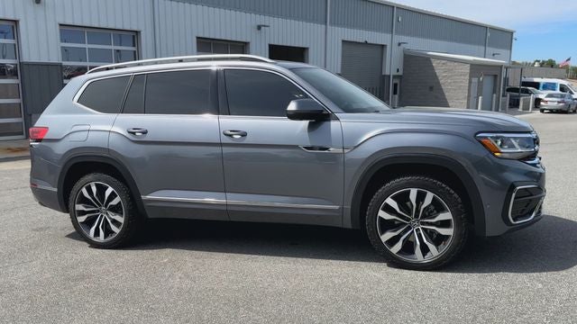 2022 Volkswagen Atlas 3.6L V6 SEL Premium R-Line