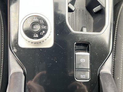 2025 Mitsubishi Outlander ES