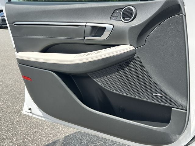 2023 Hyundai Sonata Hybrid Limited