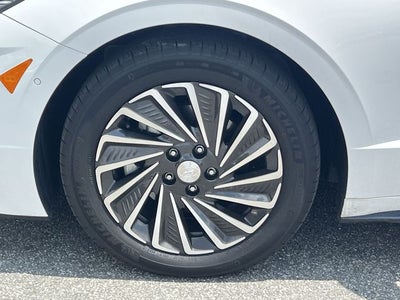 2023 Hyundai Sonata Hybrid Limited