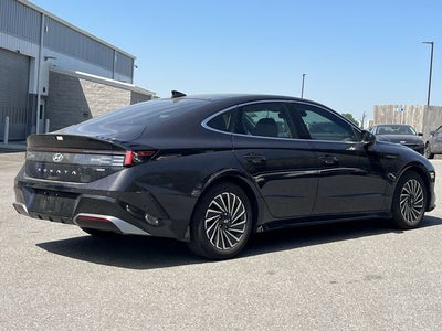2025 Hyundai Sonata Hybrid Limited