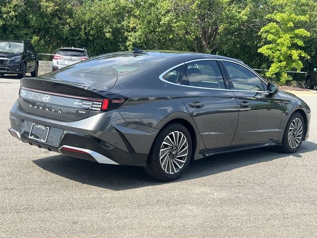 2025 Hyundai Sonata Hybrid Limited