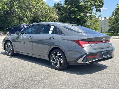 2025 Hyundai Elantra Hybrid Limited