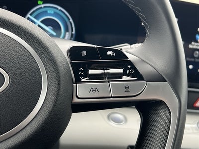 2025 Hyundai Elantra Hybrid Limited