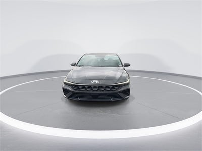 2025 Hyundai Elantra Hybrid Limited