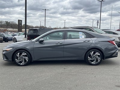 2025 Hyundai Elantra Hybrid Limited