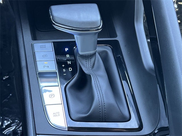 2024 Hyundai Elantra Hybrid Limited