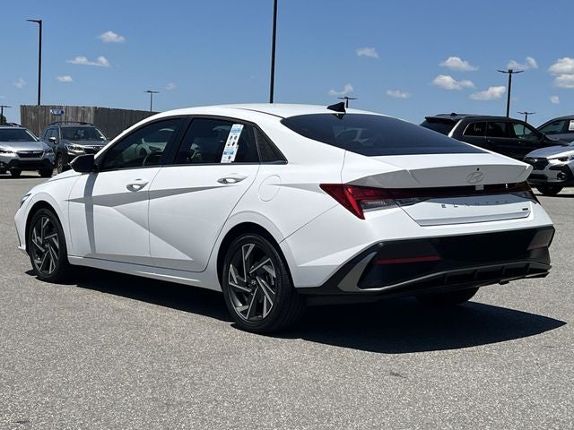 2025 Hyundai Elantra Hybrid Limited