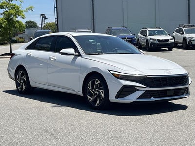 2025 Hyundai Elantra Hybrid Limited