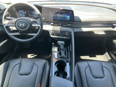 2025 Hyundai Elantra Hybrid Limited