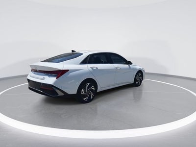 2025 Hyundai Elantra Hybrid Limited