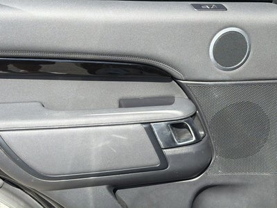 2024 Land Rover Discovery S