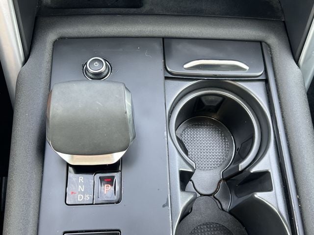 2024 Land Rover Discovery S