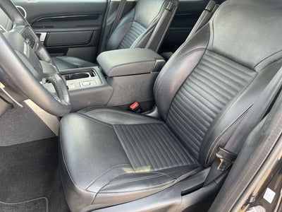 2024 Land Rover Discovery S