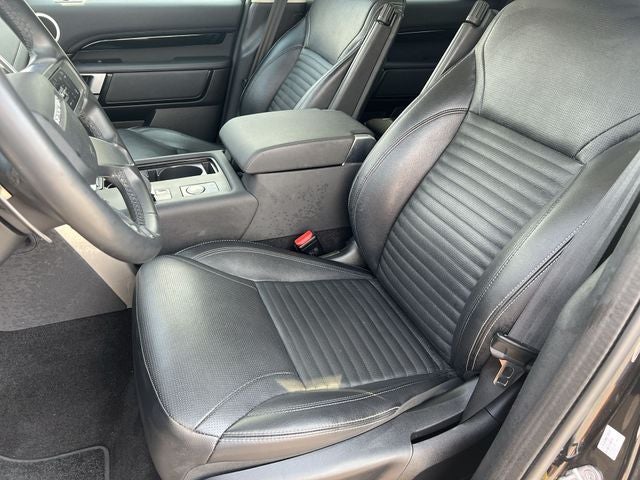 2024 Land Rover Discovery S