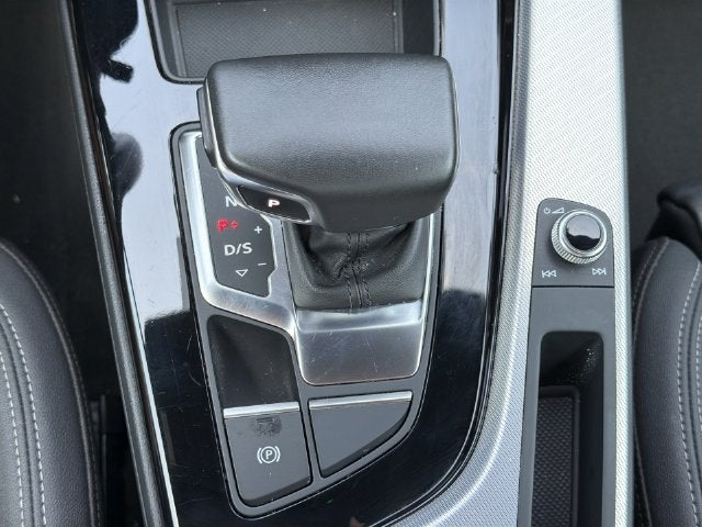 2025 Audi A5 Sportback 45 S line Premium Plus quattro