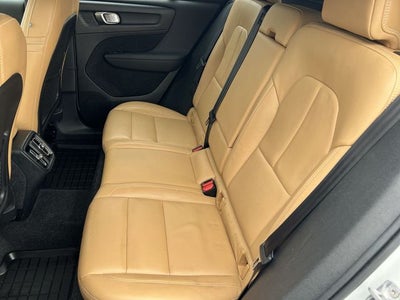2019 Volvo XC40 T5 Inscription