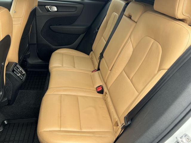 2019 Volvo XC40 T5 Inscription