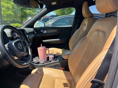 2019 Volvo XC40 T5 Inscription