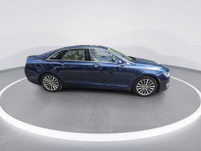 2017 Lincoln MKZ Select