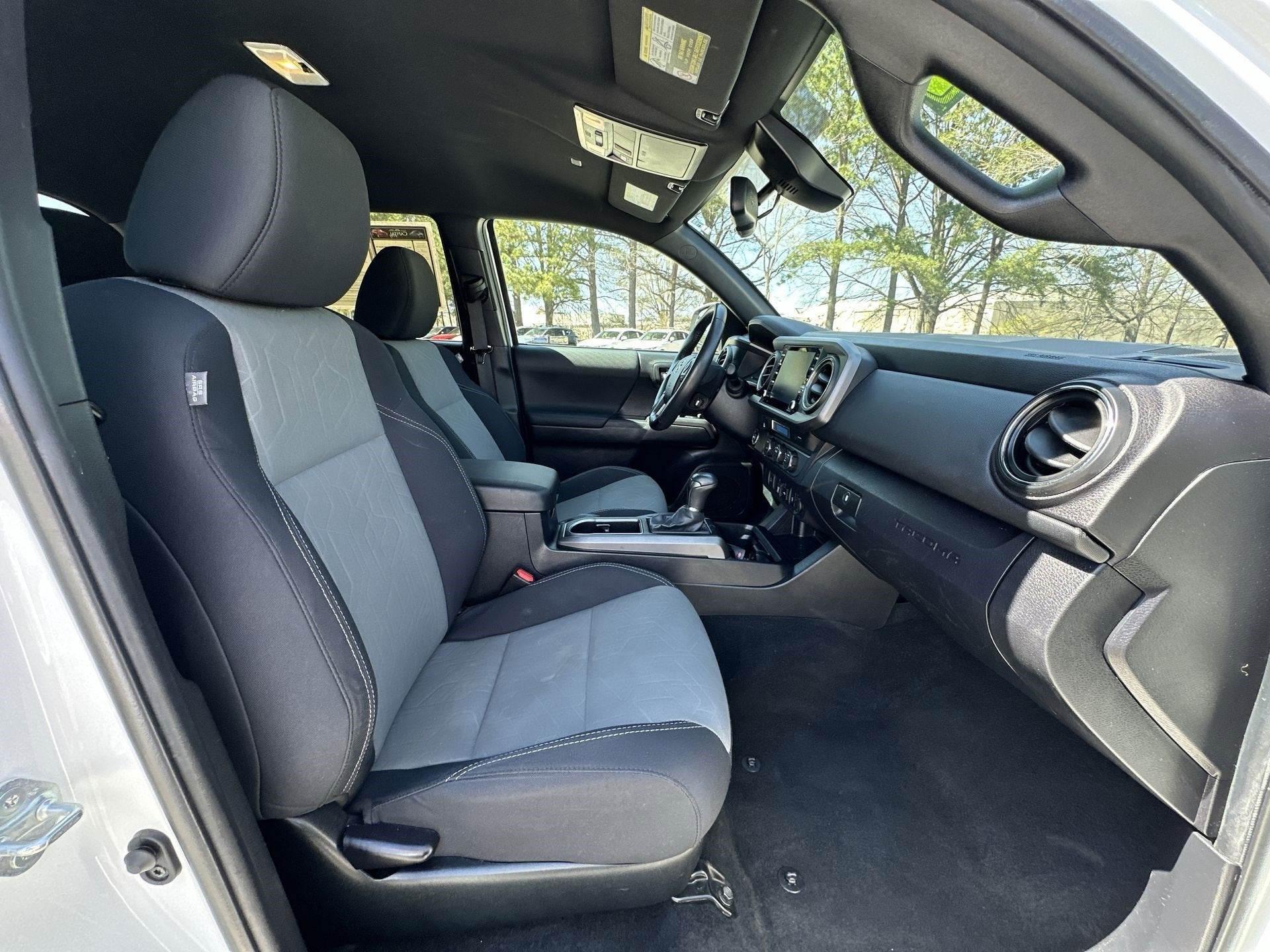 2022 Toyota Tacoma 2WD TRD Off-Road