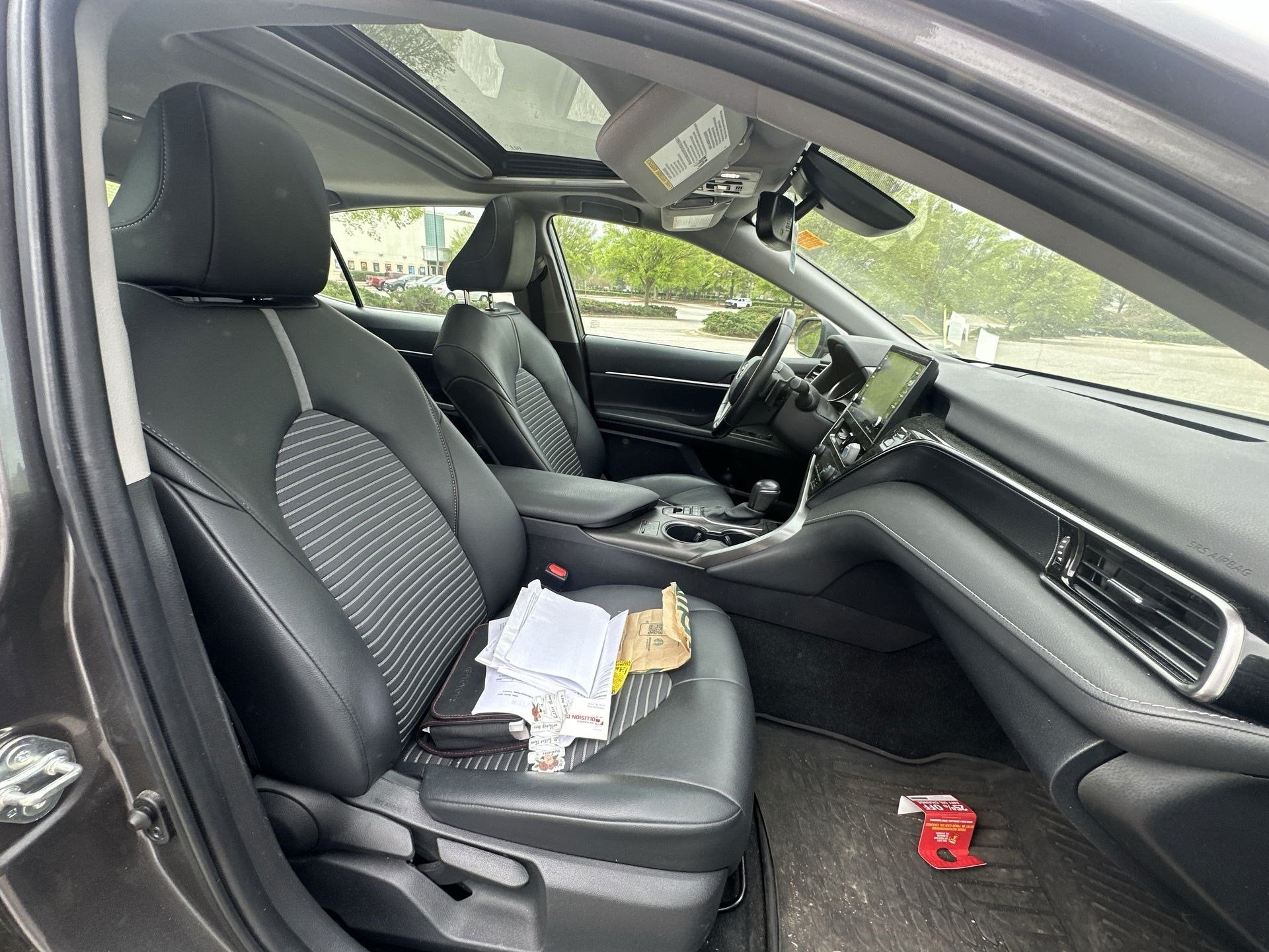 2021 Toyota Camry Hybrid SE