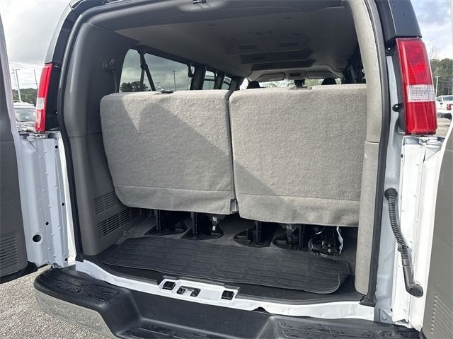 2024 Chevrolet Express Passenger LT