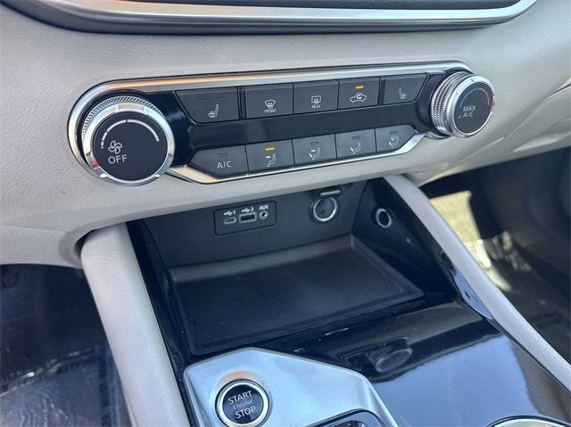 2022 Nissan Altima 2.5 SV