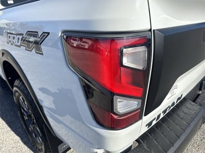 2024 Nissan Titan PRO-4X