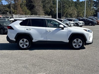 2020 Toyota RAV4 Hybrid XLE